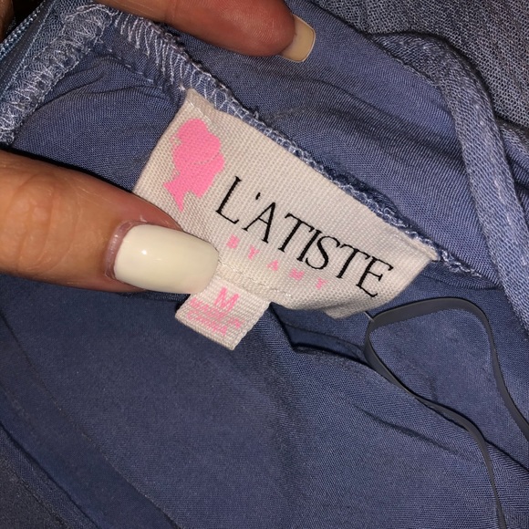 Light Blue Lace Cross-Back Romper - Picture 4 of 4